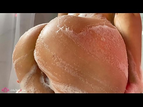 ❤️ Bruneta își masturbează păsărica cu un vibrator până la orgasm intens în duș at ro.massagecenter-yalta.ru ❌❤